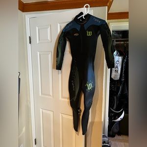 Blueseventy Helix Wetsuit women’s medium